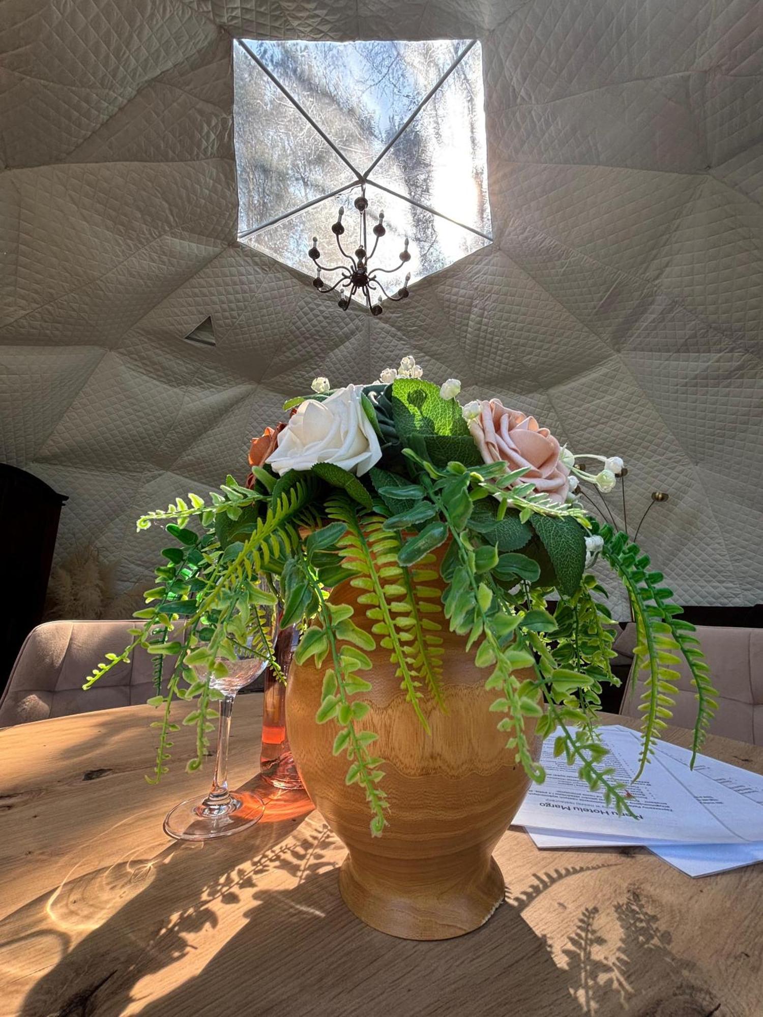 Hotel Glamping Pod Orlem Cedynia Esterno foto