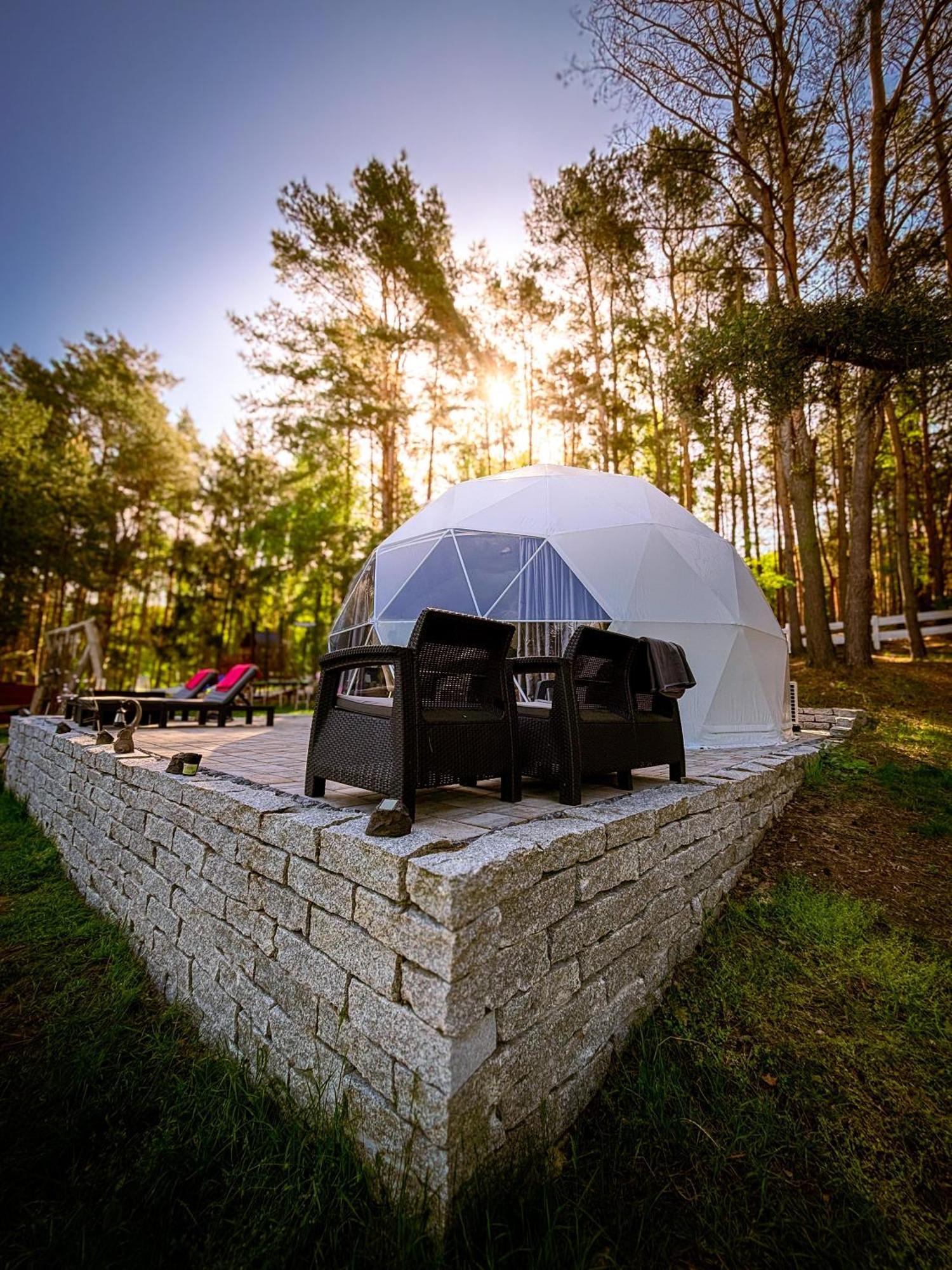 Hotel Glamping Pod Orlem Cedynia Esterno foto